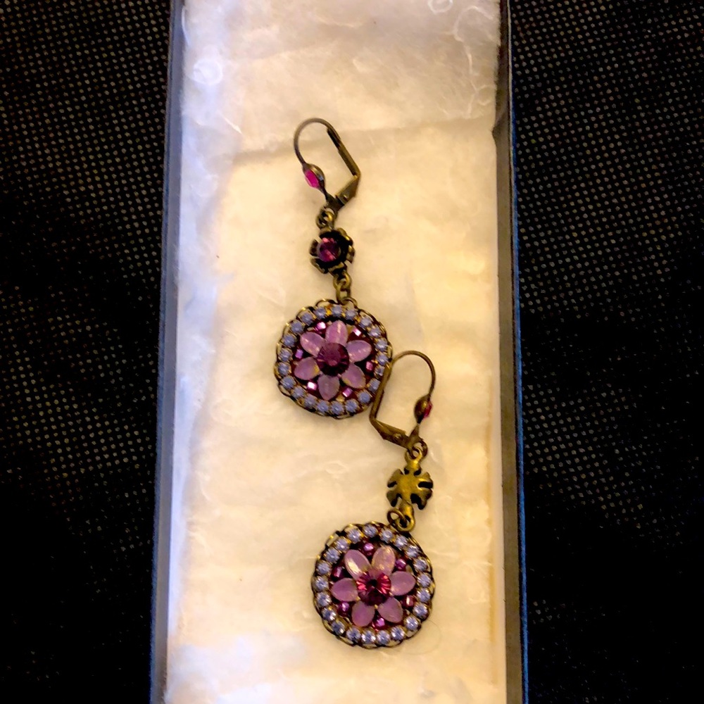 Swarovski drop earrings